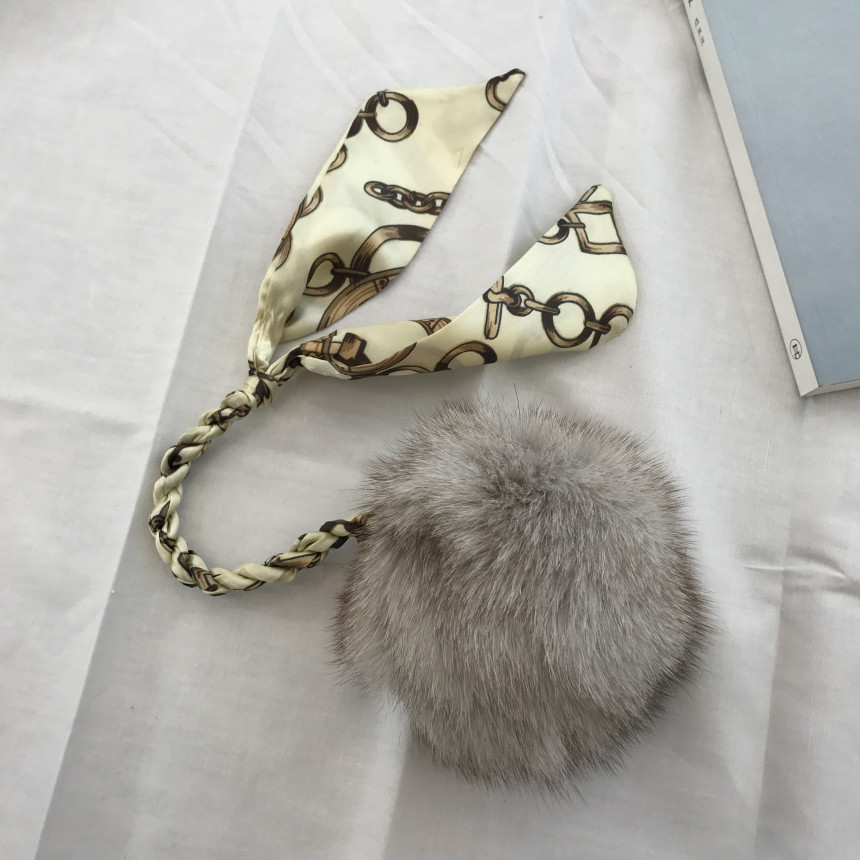 Twilight Fox Drop Foam Foam Keyring Women's Bag