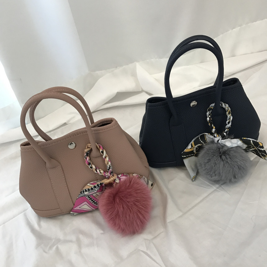 Twilight Fox Drop Foam Foam Keyring Women's Bag