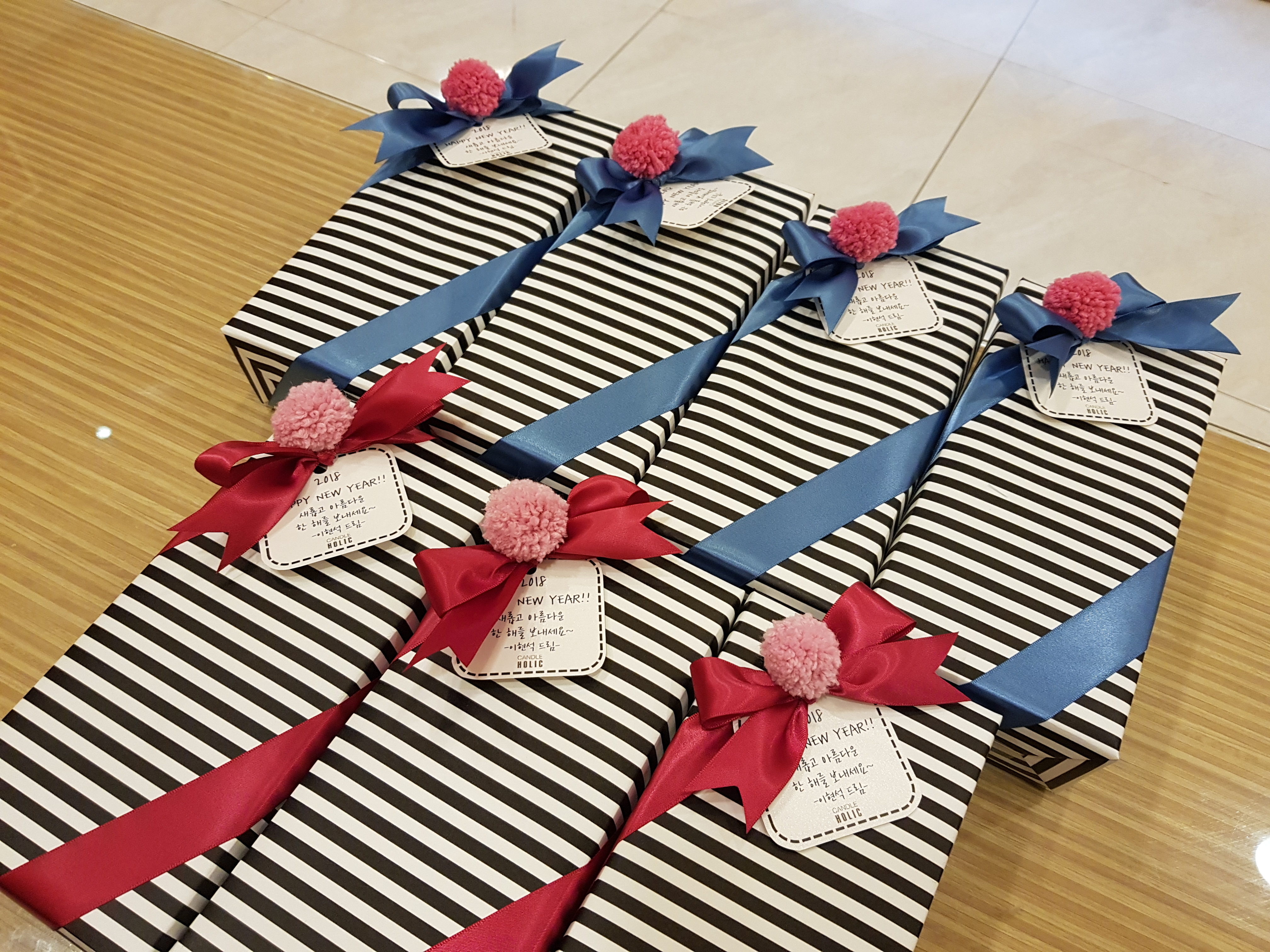 Yankee Candle Bottle 4-piece holder gift set weddi