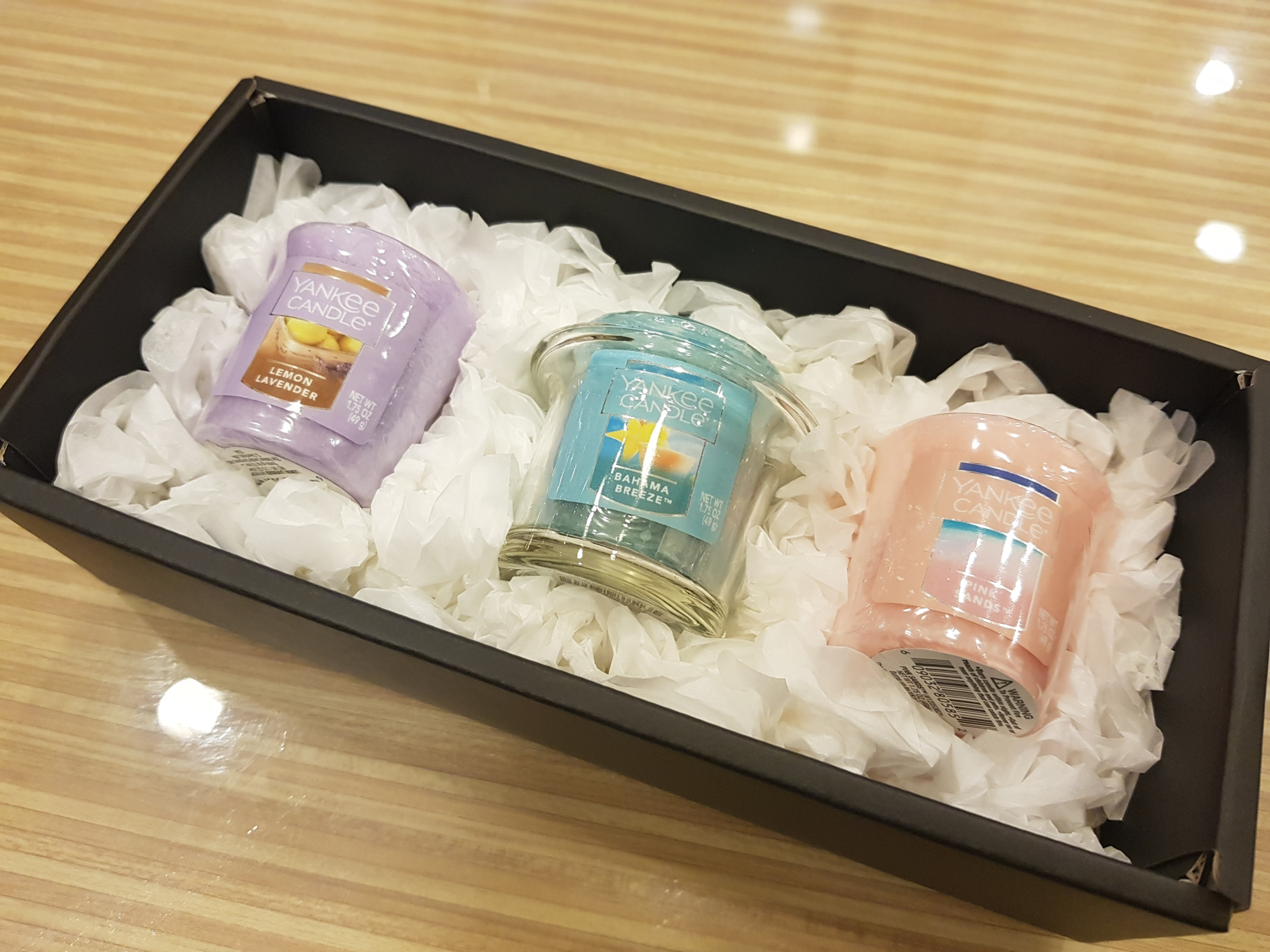 Yankee Candle Bottle 3-piece holder gift set weddi