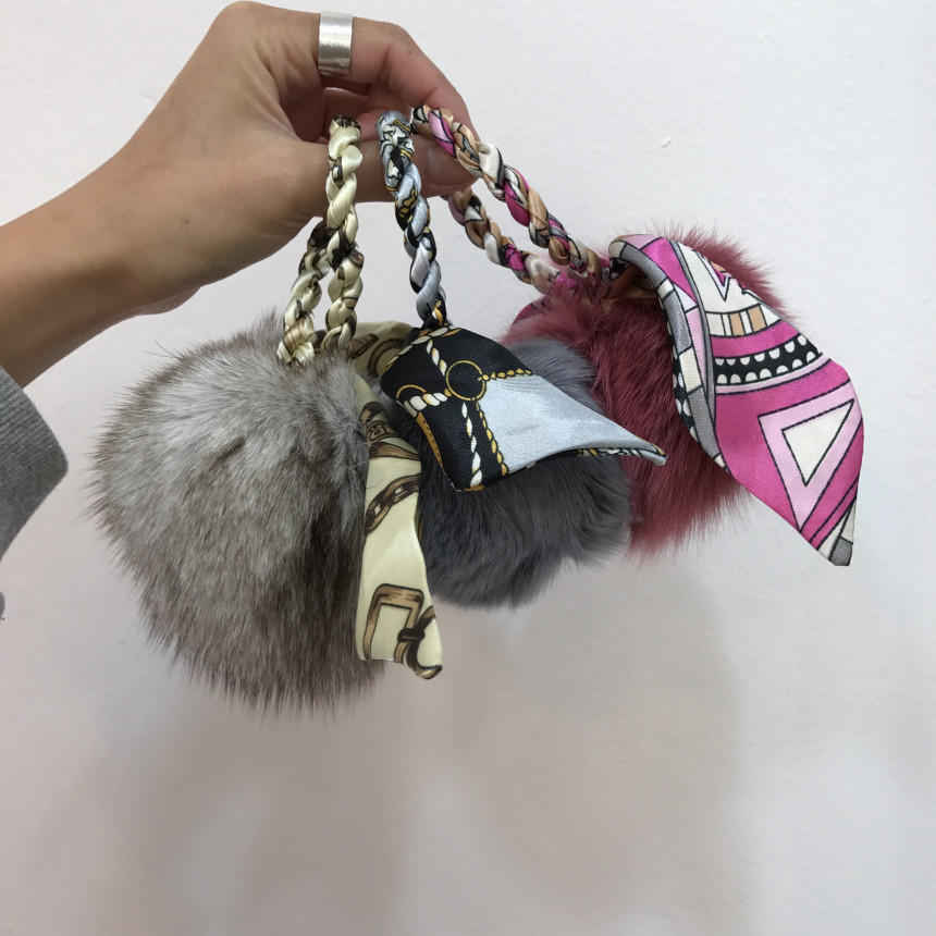 Twilight Fox Drop Foam Foam Keyring Women's Bag