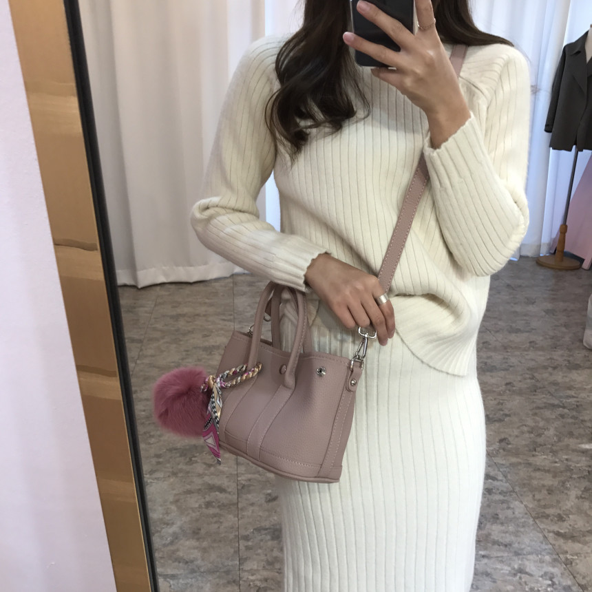 Twilight Fox Drop Foam Foam Keyring Women's Bag