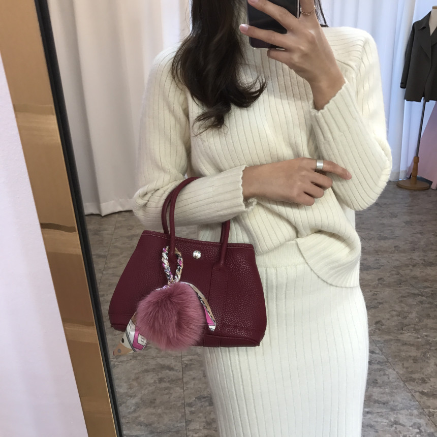 Twilight Fox Drop Foam Foam Keyring Women's Bag