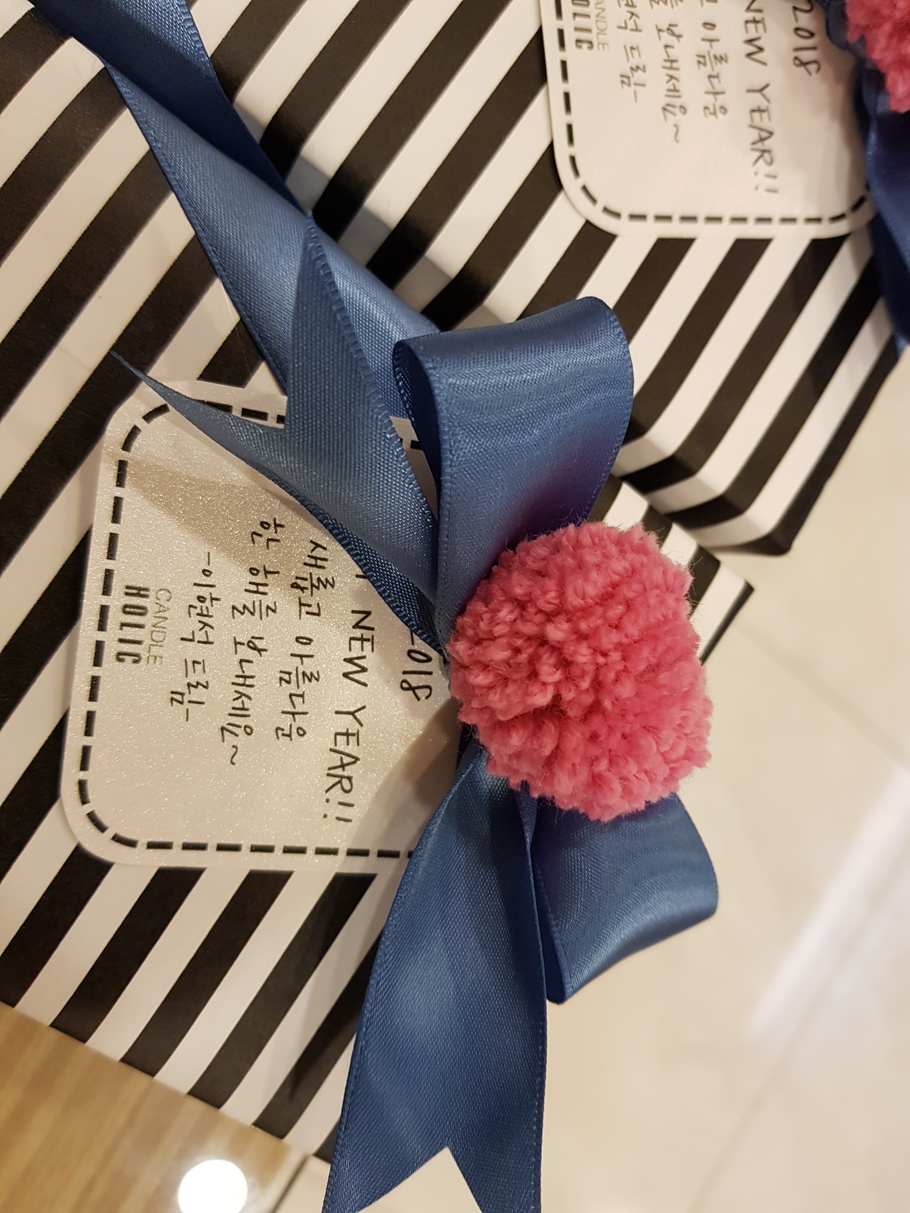 Yankee Candle Bottle 4-piece holder gift set weddi