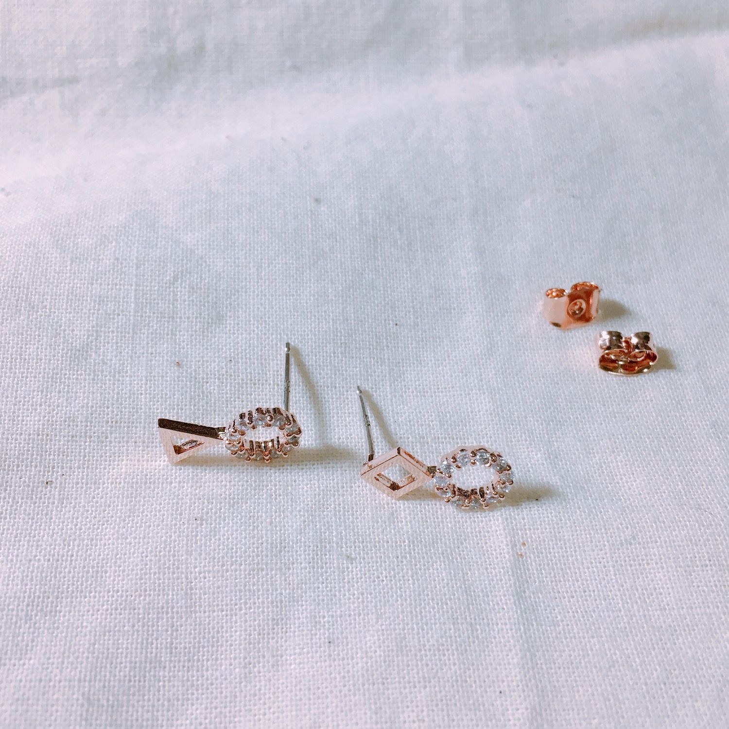 Luke Coco Earrings LKJ0930 Date Look Stylish Lovel