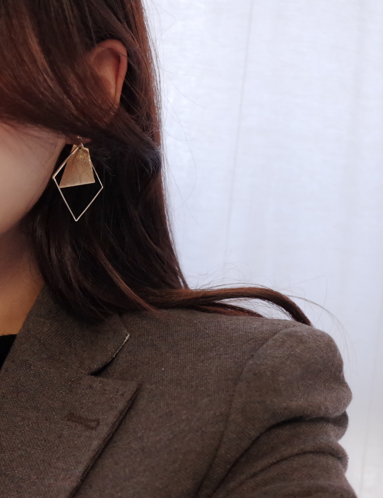 Square frame sculpture Metal drop earrings Stylish