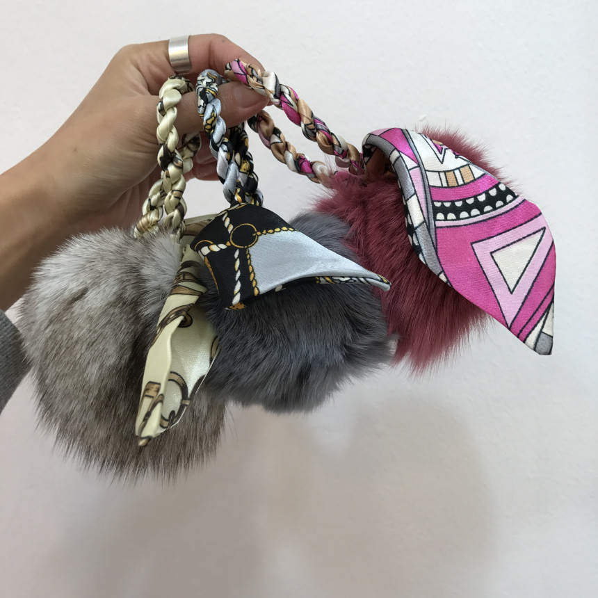 Twilight Fox Drop Foam Foam Keyring Women's Bag