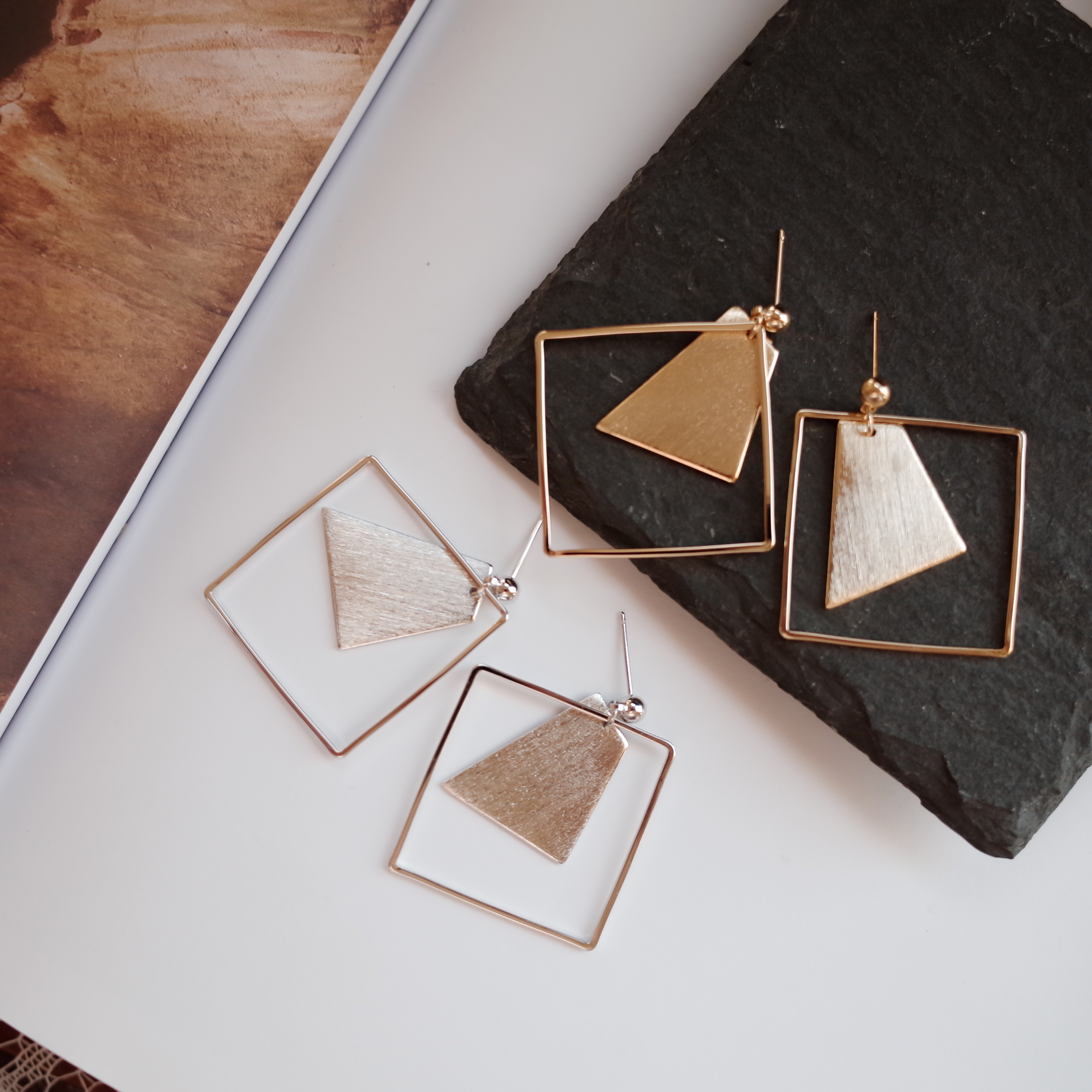 Square frame sculpture Metal drop earrings Stylish