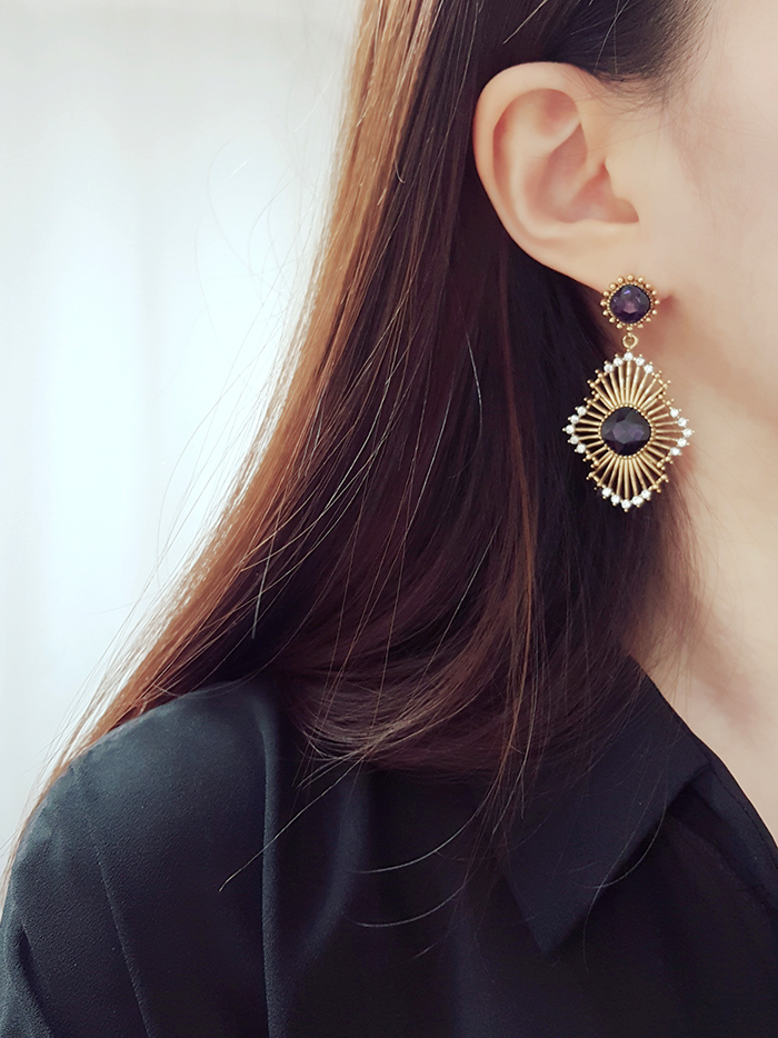 Dolce Purple Vintage Earrings Retrofit Look-a-fash