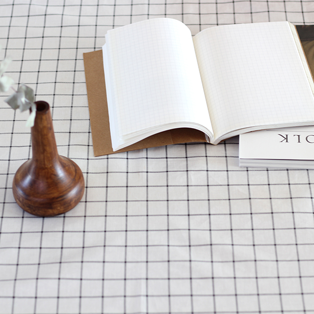 북유럽 체크 방수 식탁보 테이블보 캠핑 홈카페 백일 돌상 교회 95X110cm