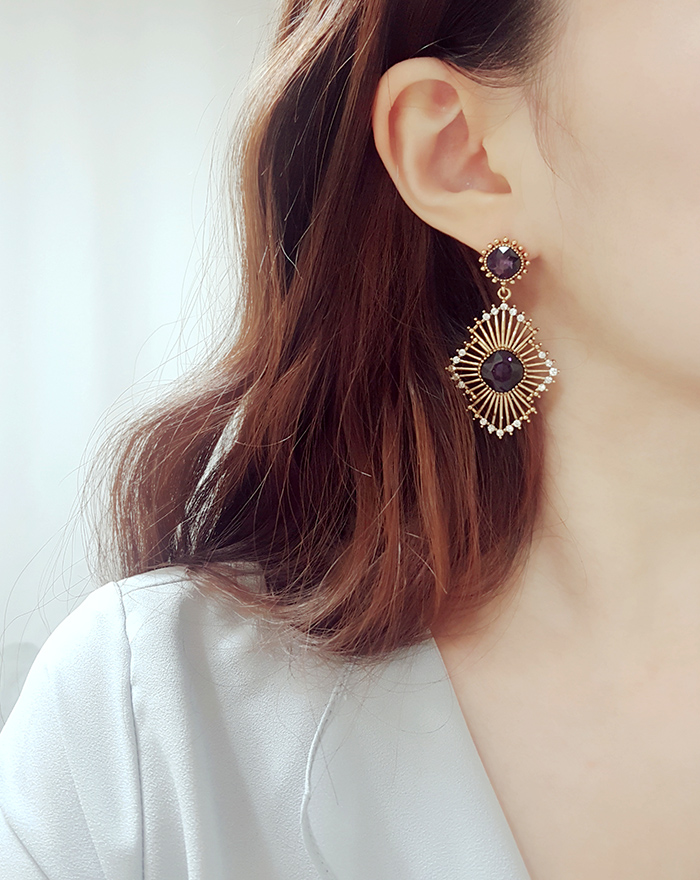 Dolce Purple Vintage Earrings Retrofit Look-a-fash