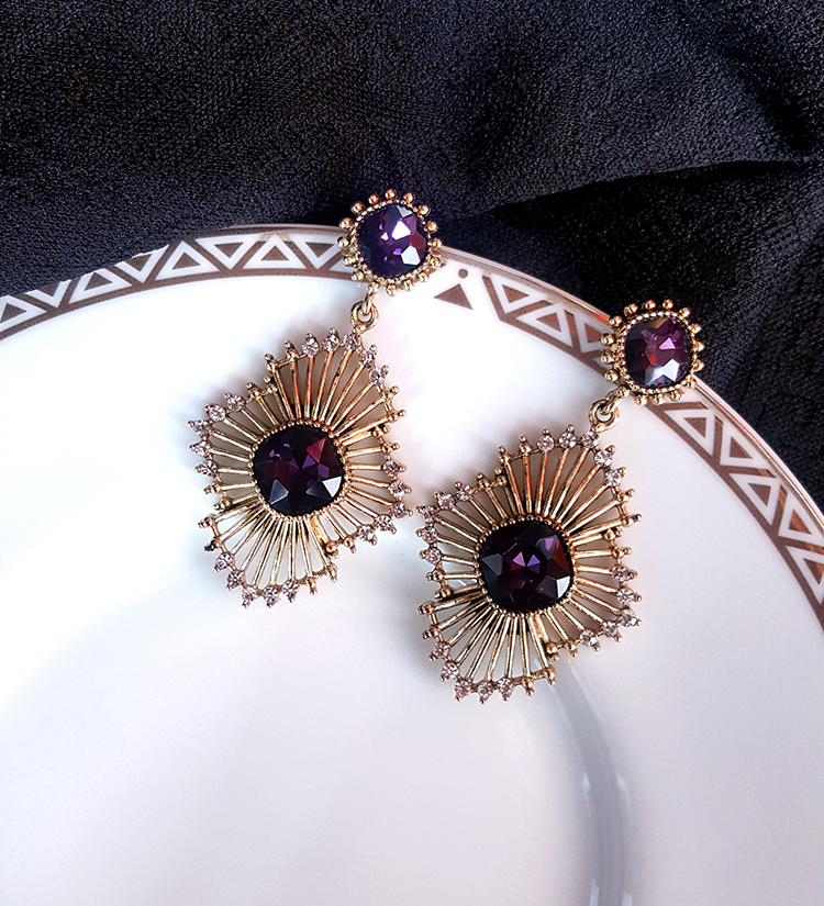 Dolce Purple Vintage Earrings Retrofit Look-a-fash
