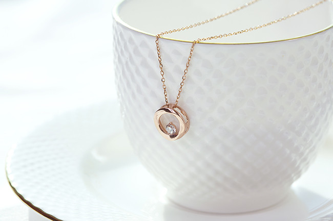 Luxury Circle Cubic Necklace Anniversary Gift Girl