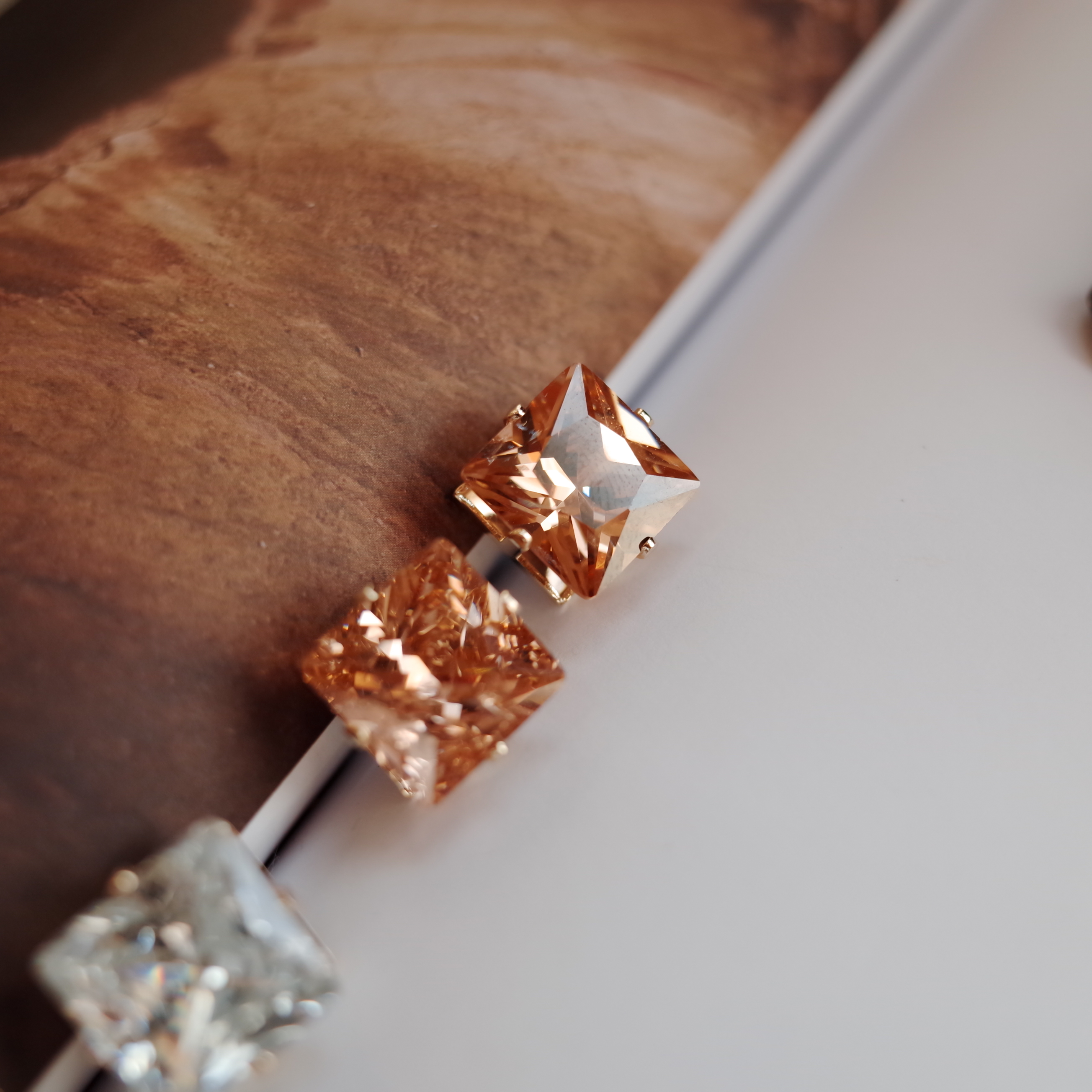 NO.57 Cubic Color Cubic Square Earrings Stylish Ch