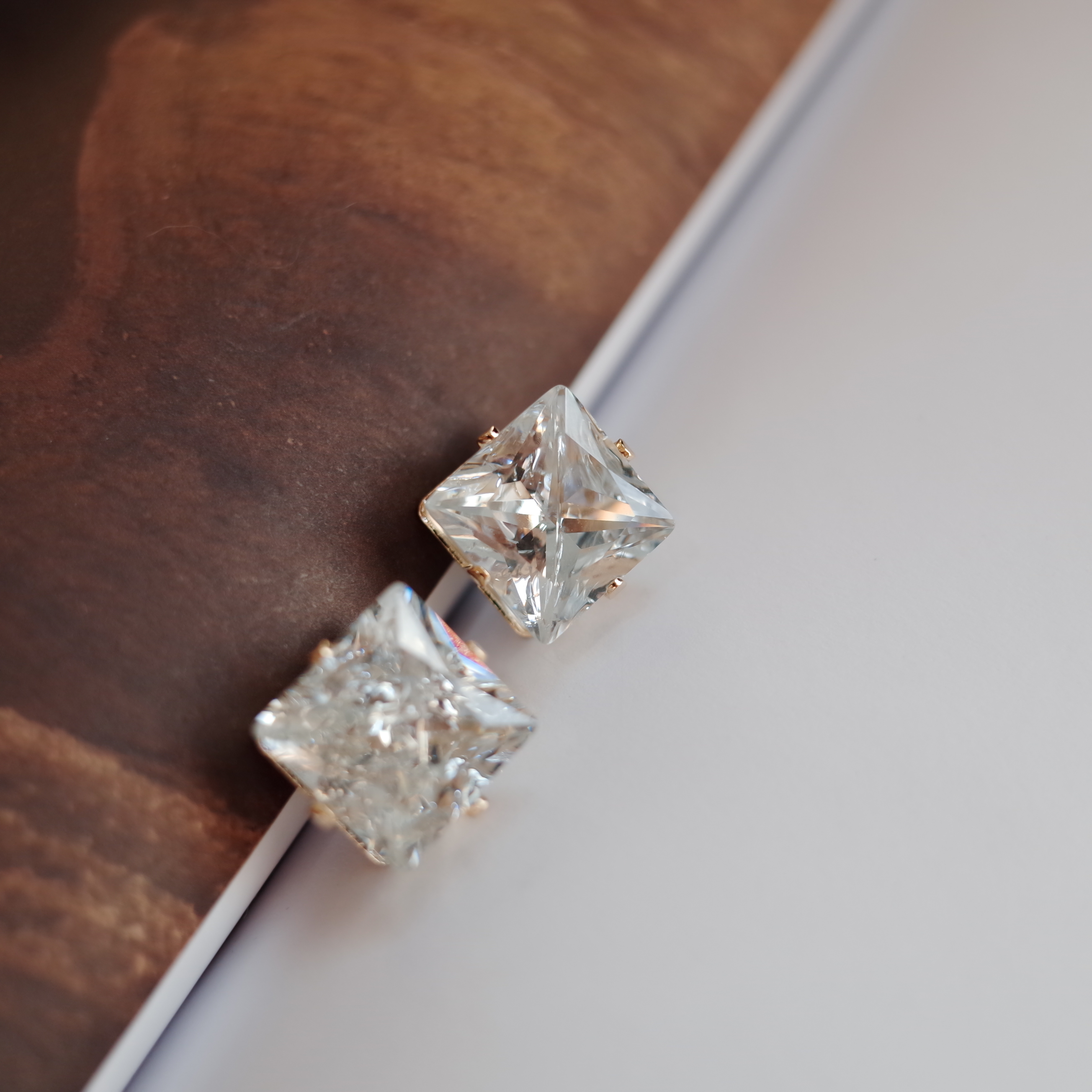 NO.57 Cubic Color Cubic Square Earrings Stylish Ch