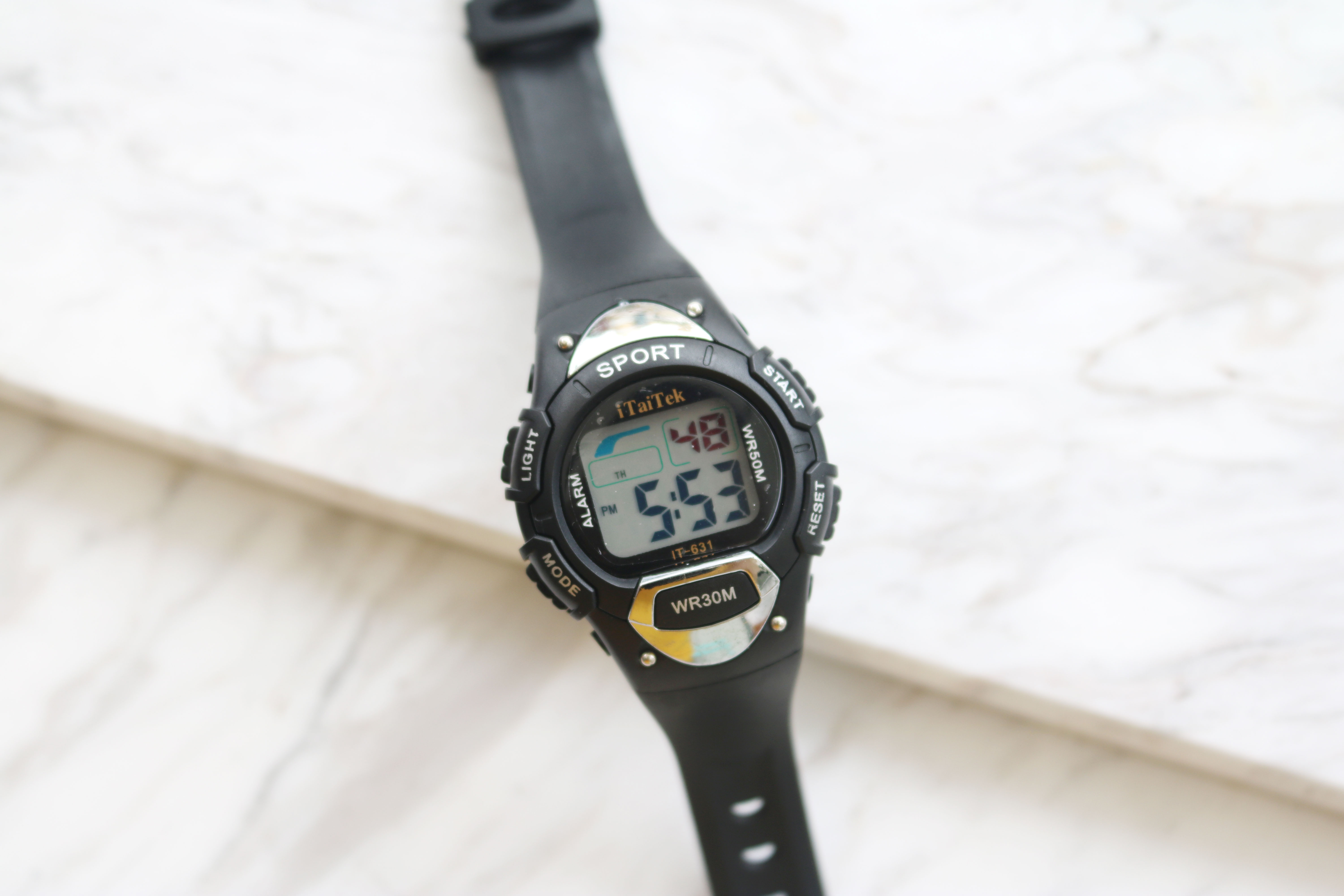 <b><p>child Elementary stud sports ctronic wri</p></b><b><p>児童 小学生 スポーツ 電子 手首 時計 安価 ビビッドカラー バカンス 夏 中古</p></b><br /><br /><p align='center'>