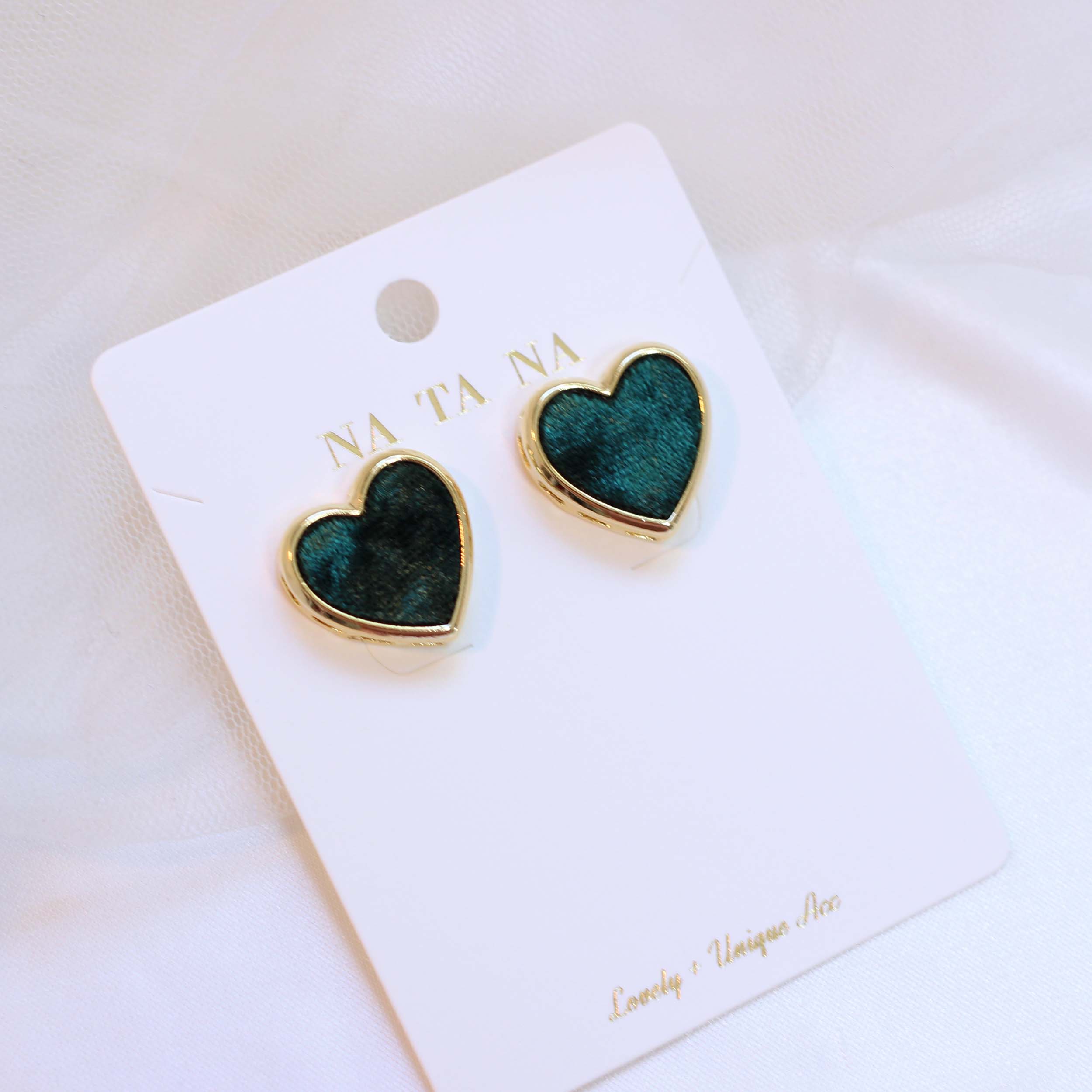Velvet heart earrings tight 3color Winter Daily Mi