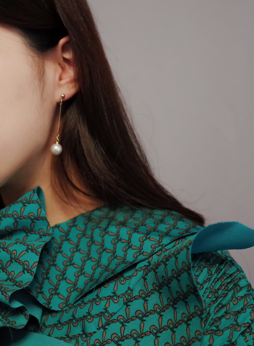 NO.56 Simple Swarovski Earrings Stylish Chic Uniqu