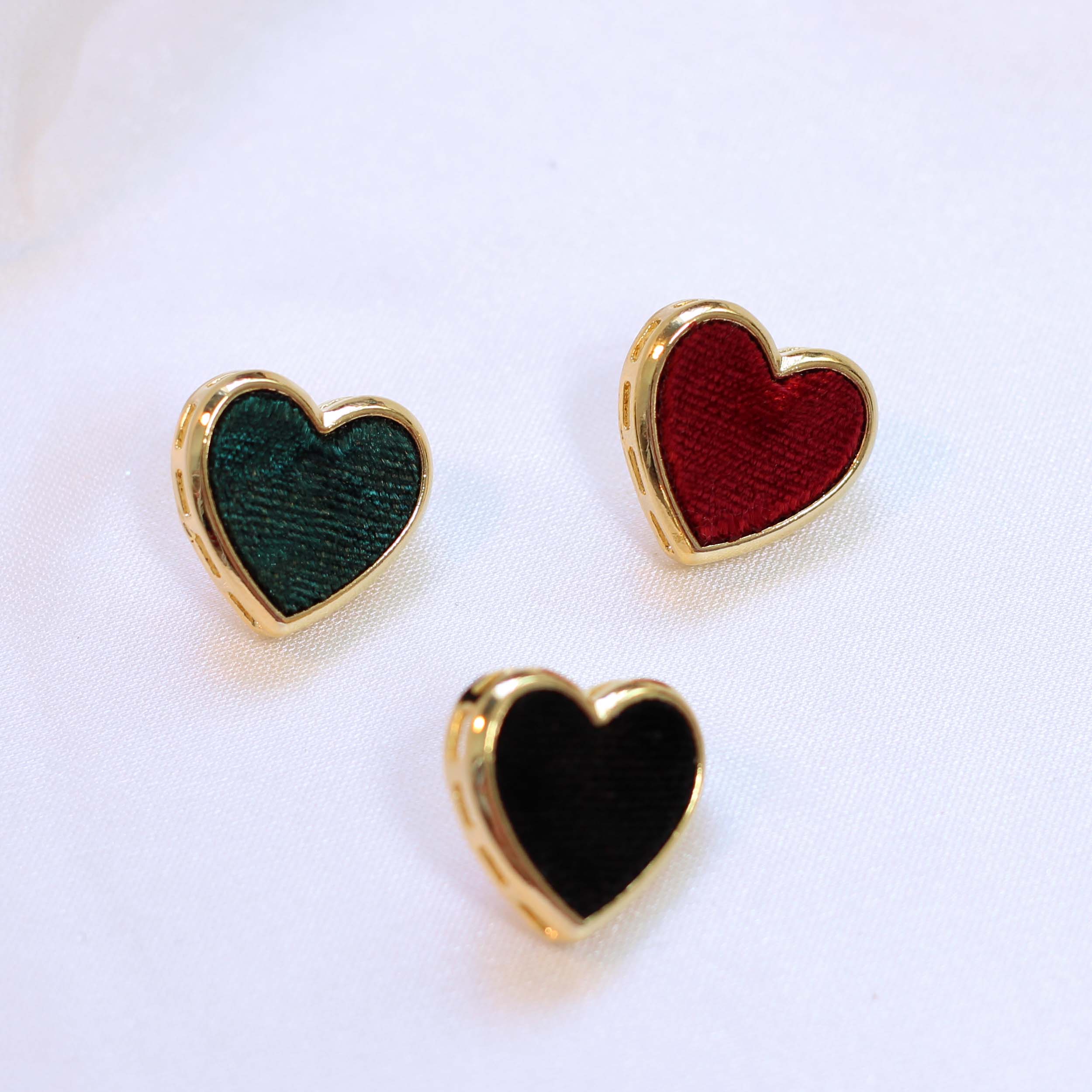 Velvet heart earrings tight 3color Winter Daily Mi