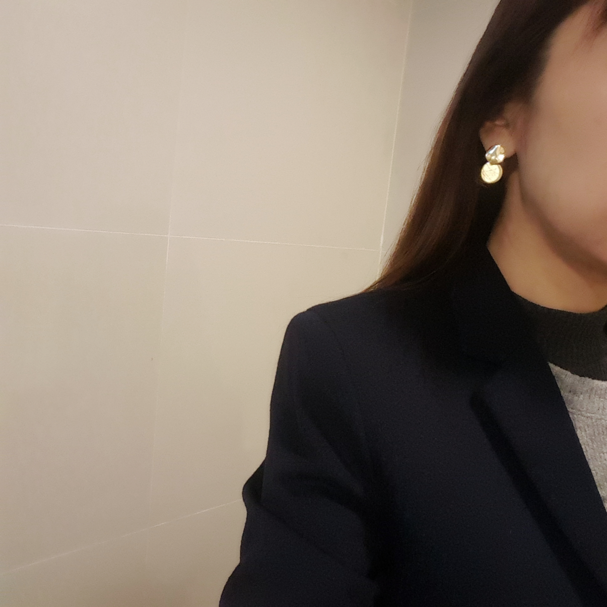 Bold Gold Earring Bling A high quality simple eari