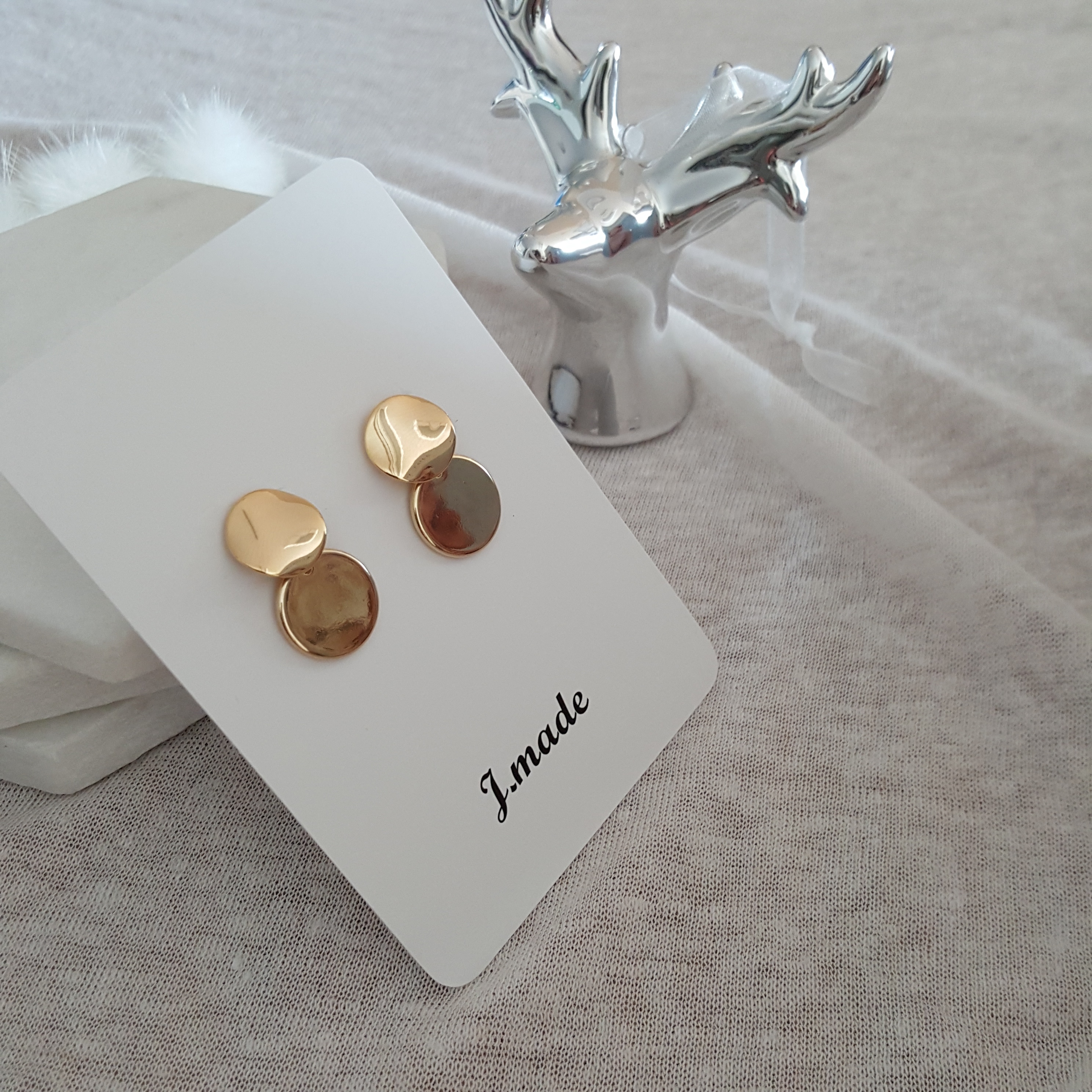 Bold Gold Earring Bling A high quality simple eari