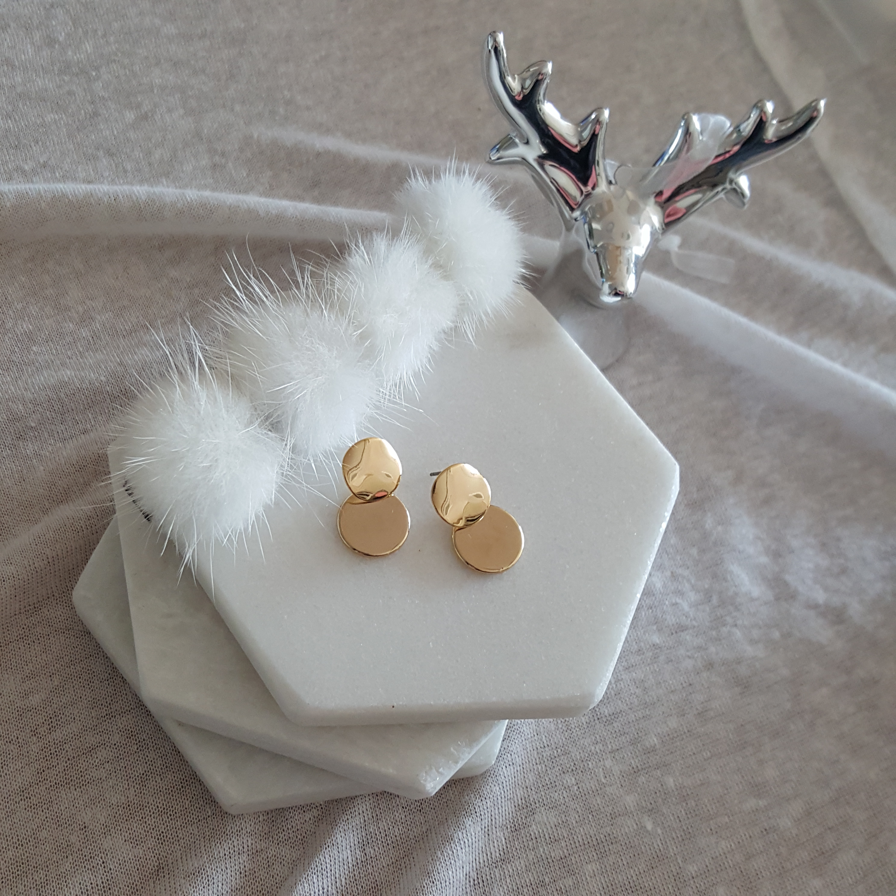 Bold Gold Earring Bling A high quality simple eari