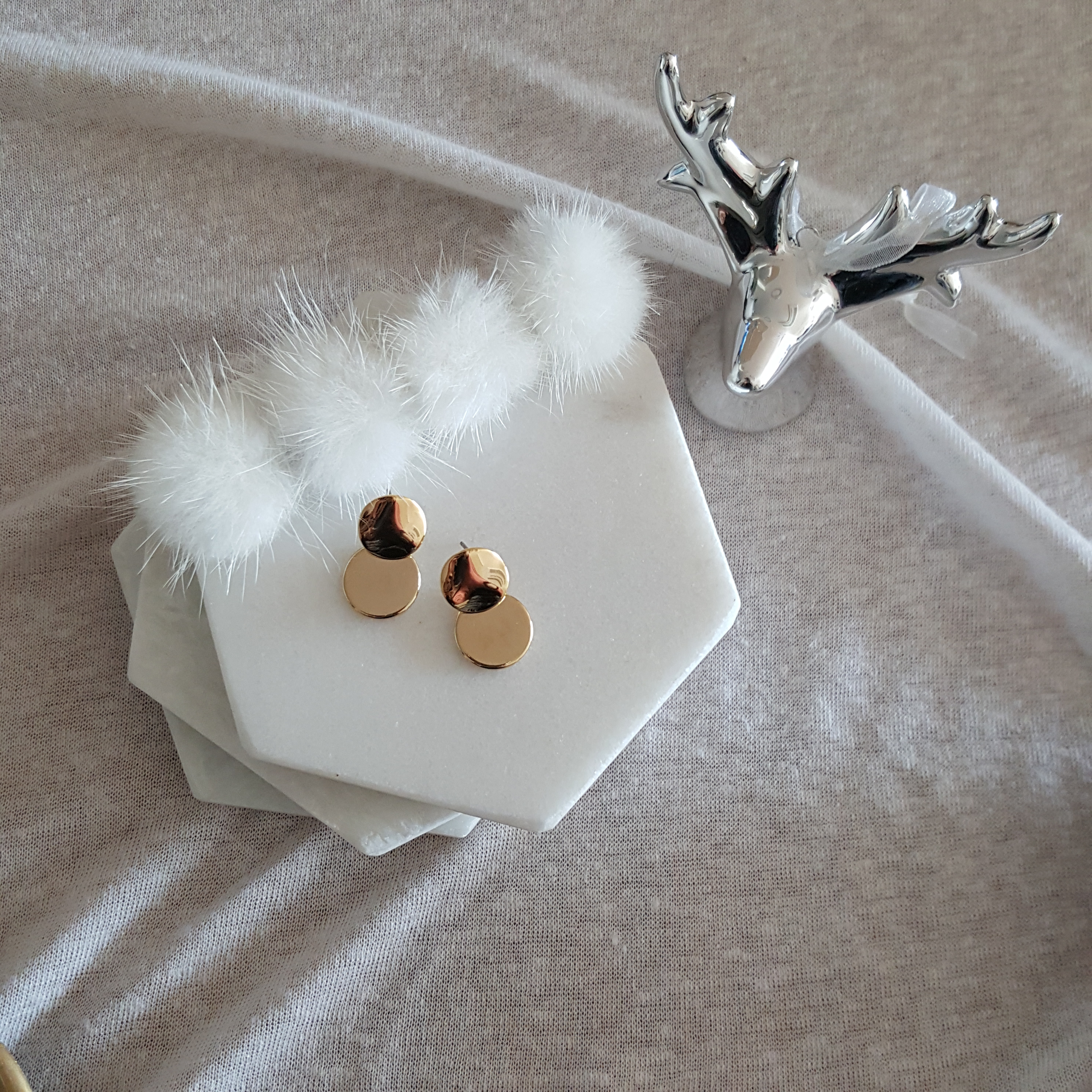 Bold Gold Earring Bling A high quality simple eari