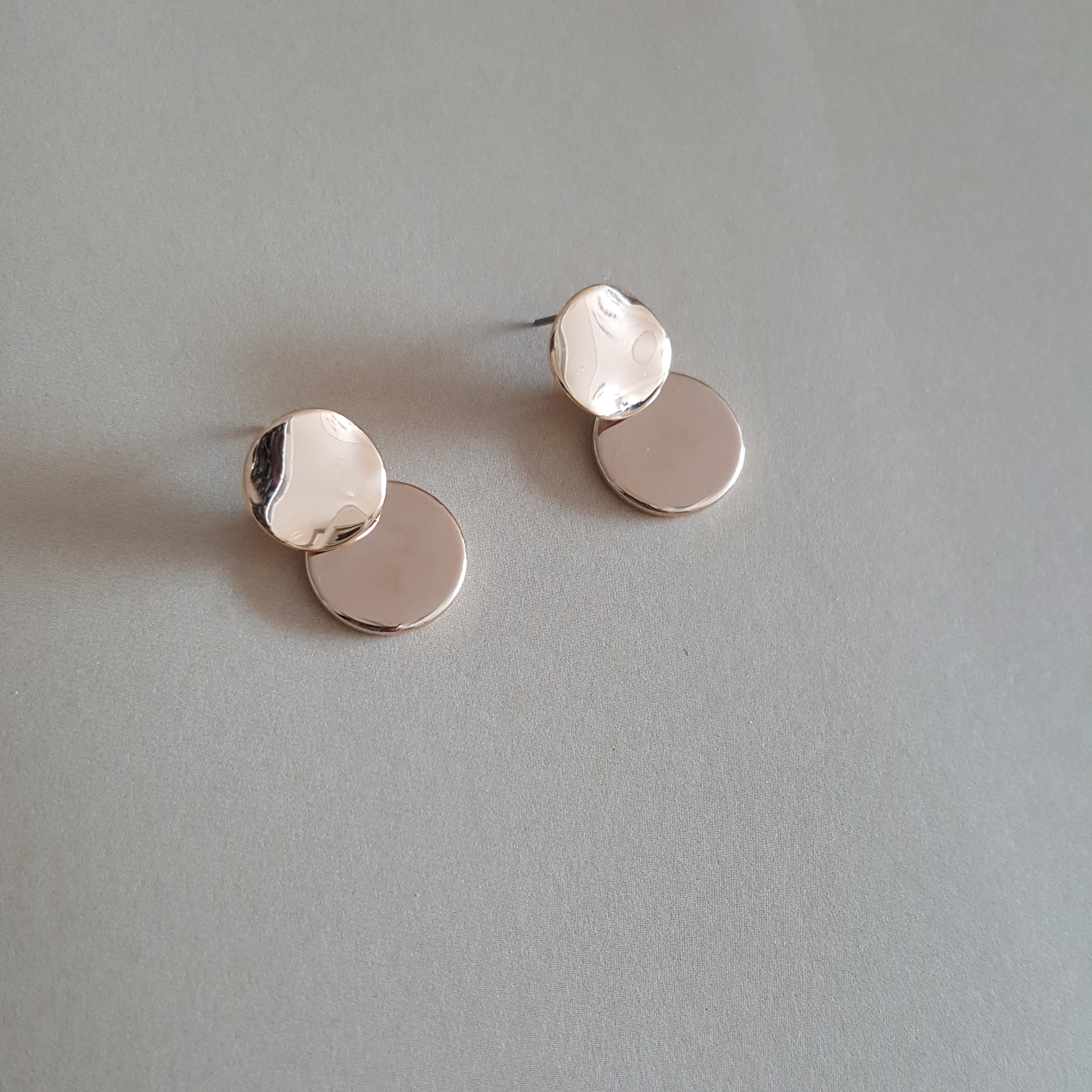 Bold Gold Earring Bling A high quality simple eari