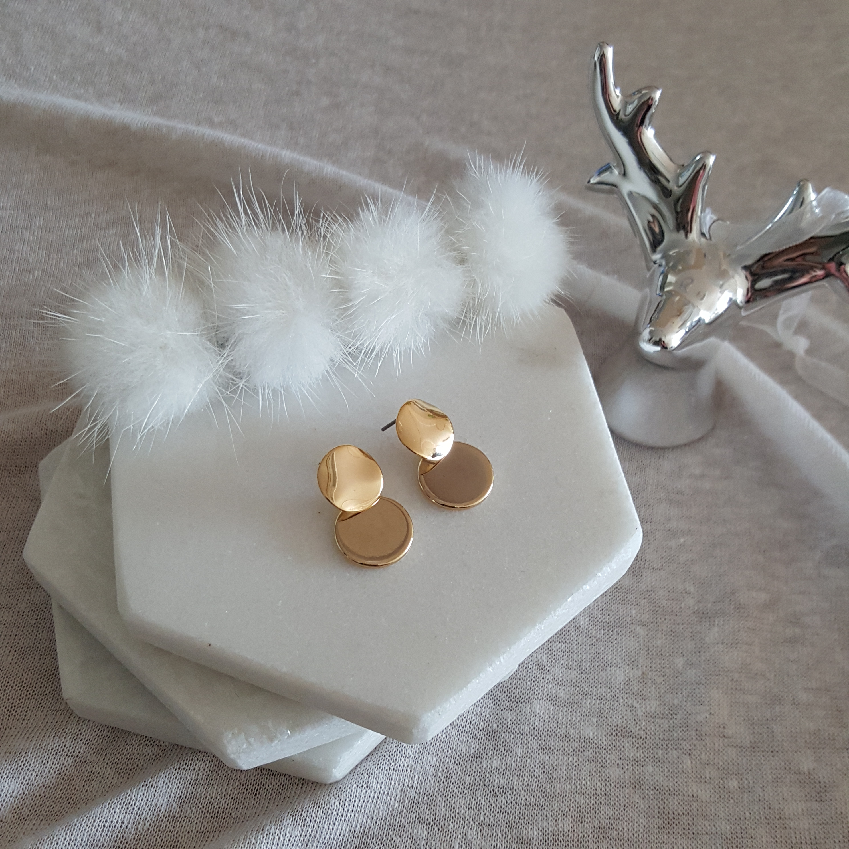 Bold Gold Earring Bling A high quality simple eari