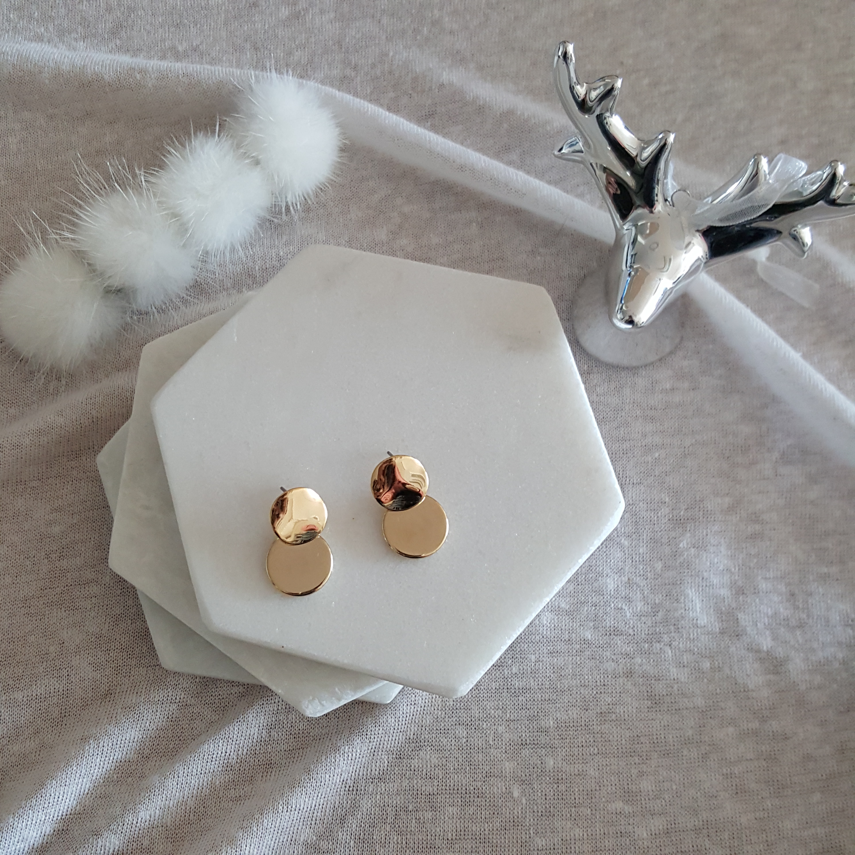 Bold Gold Earring Bling A high quality simple eari