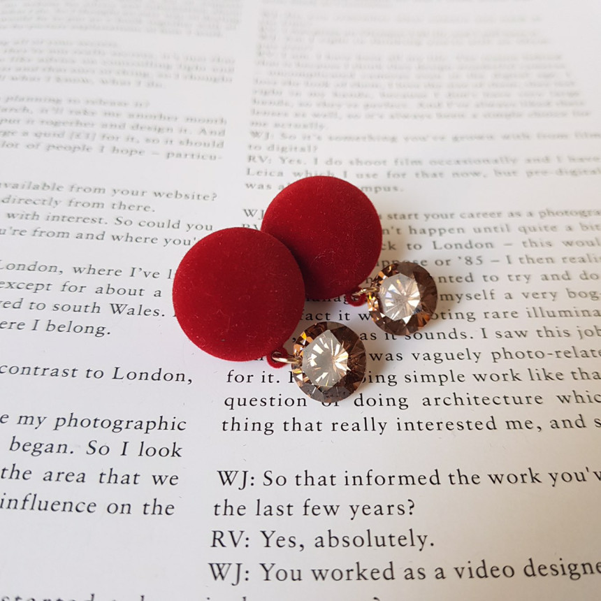 One-piece velvet drop earrings 4color Daily coordi