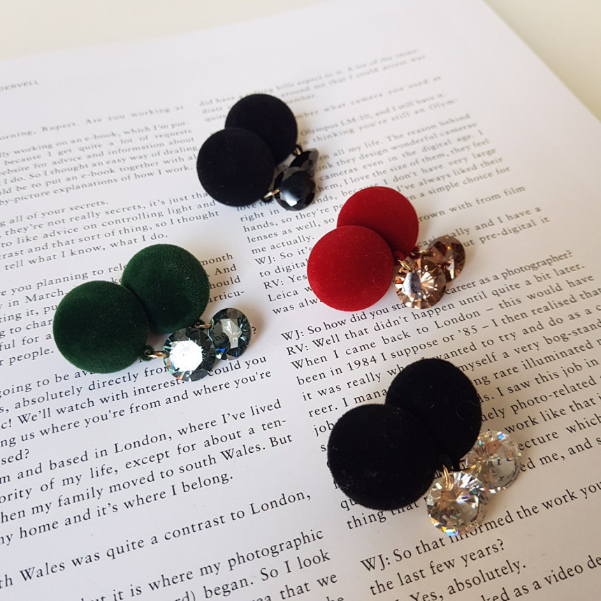 One-piece velvet drop earrings 4color Daily coordi