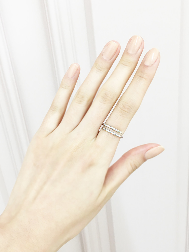 <b><p>En Clare Two lines sto rg EN2170901RG12 Simple</p></b><b><p>円クレア トゥライン ストーン リング EN2170901RG12 シンプルな デイリーアイテム</p></b><br /><br /><p align='center'>