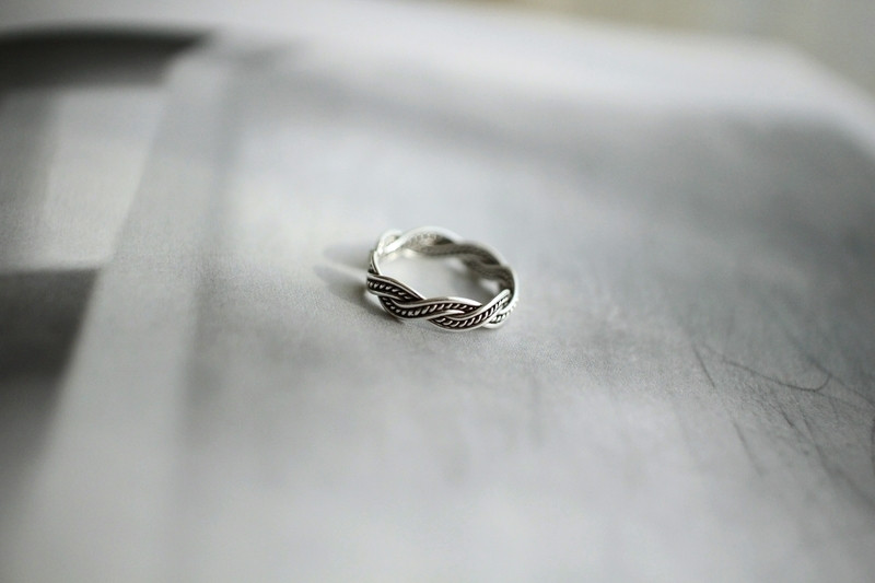 <b><p>92.5 silver open Ace Mardi Rings Knuckle</p></b><b><p>92.5 シルバー オープン エキ 一言リング ナックル 女性 重ね着 20代 トウ</p></b><br /><br /><p align='center'>