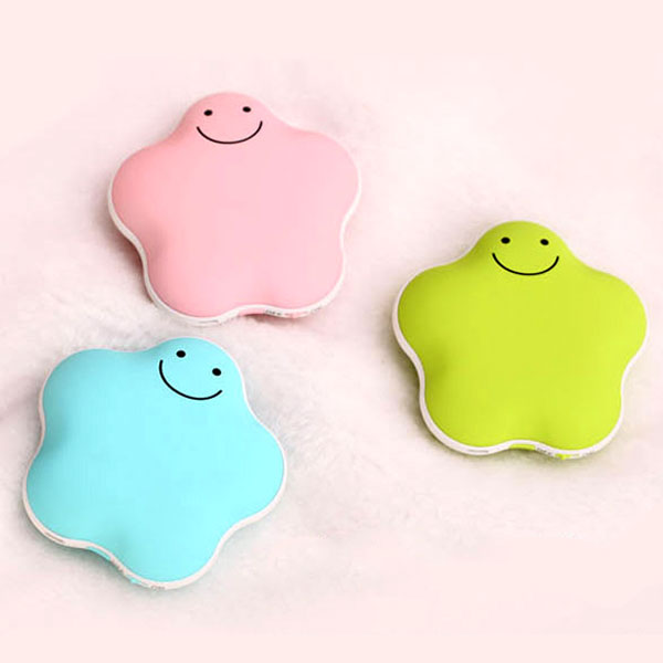 휴대용 충전 럭키스타 손난로 오각별 보조 배터리 미니 핫팩 USB 별 겨울용품 C타입 - 메인 이미지
