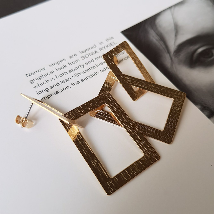 Modern Times Drop Earrings One point only Special 