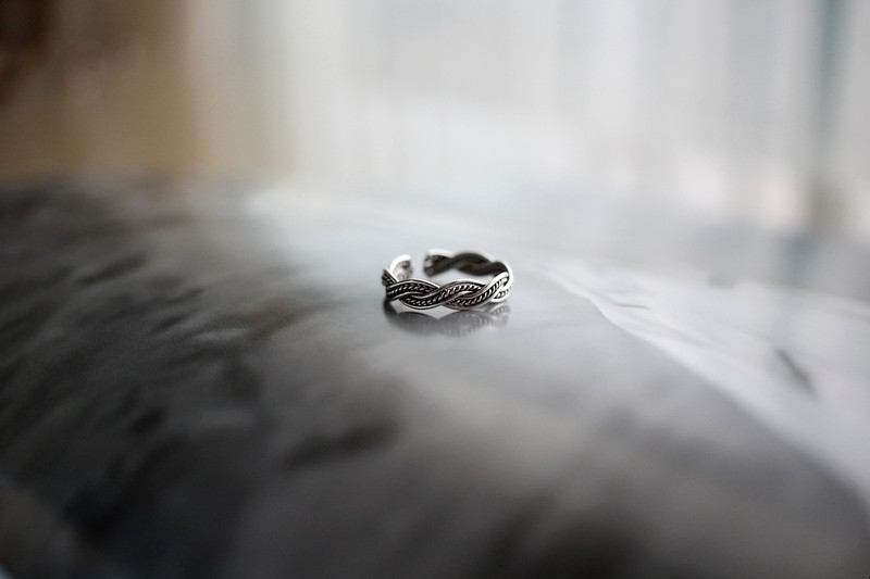 <b><p>92.5 silver open Ace Mardi Rings Knuckle</p></b><b><p>92.5 シルバー オープン エキ 一言リング ナックル 女性 重ね着 20代 トウ</p></b><br /><br /><p align='center'>