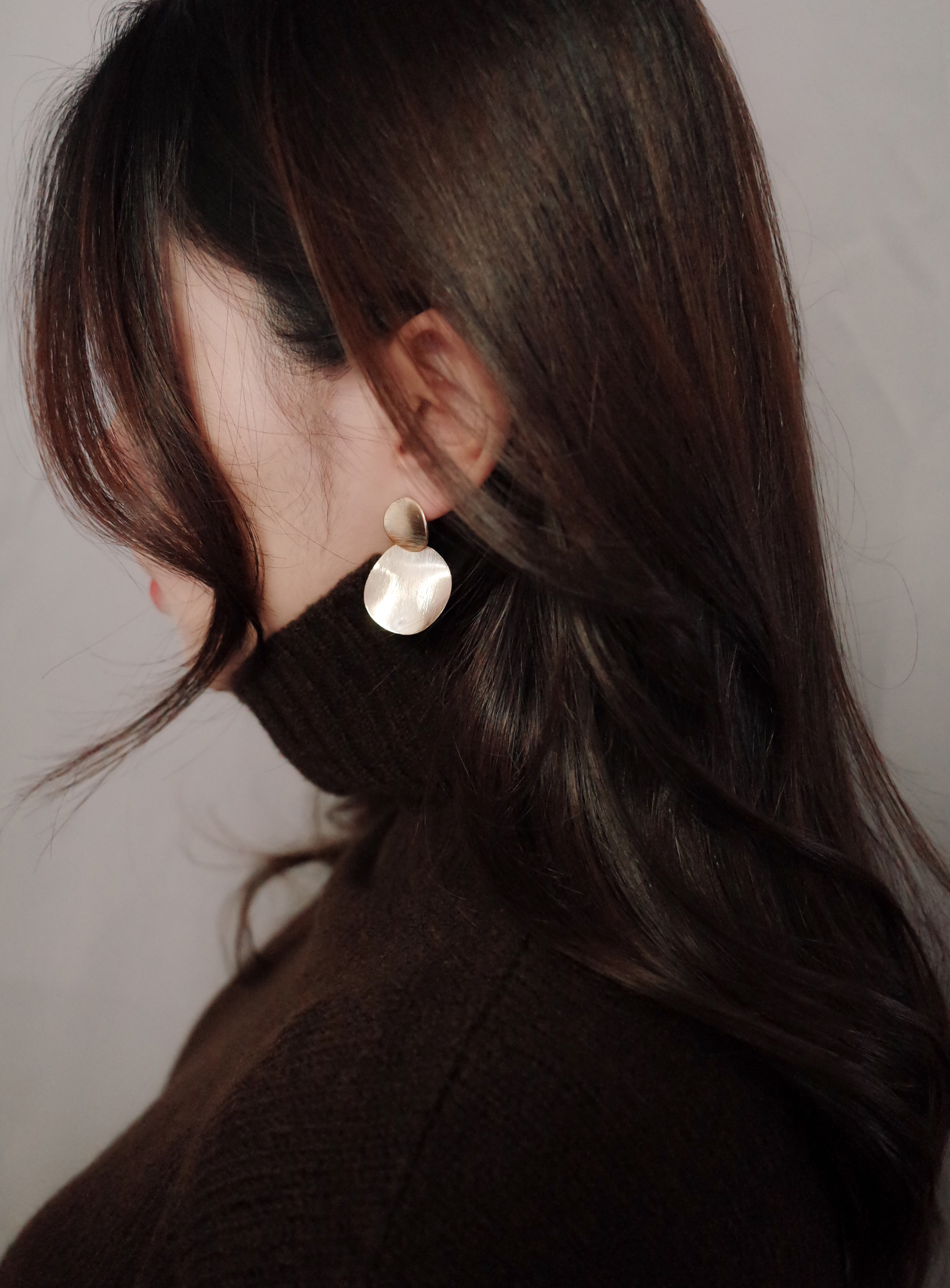 NO.62 Snowman Metal Scratch Earrings Stylish Chic 