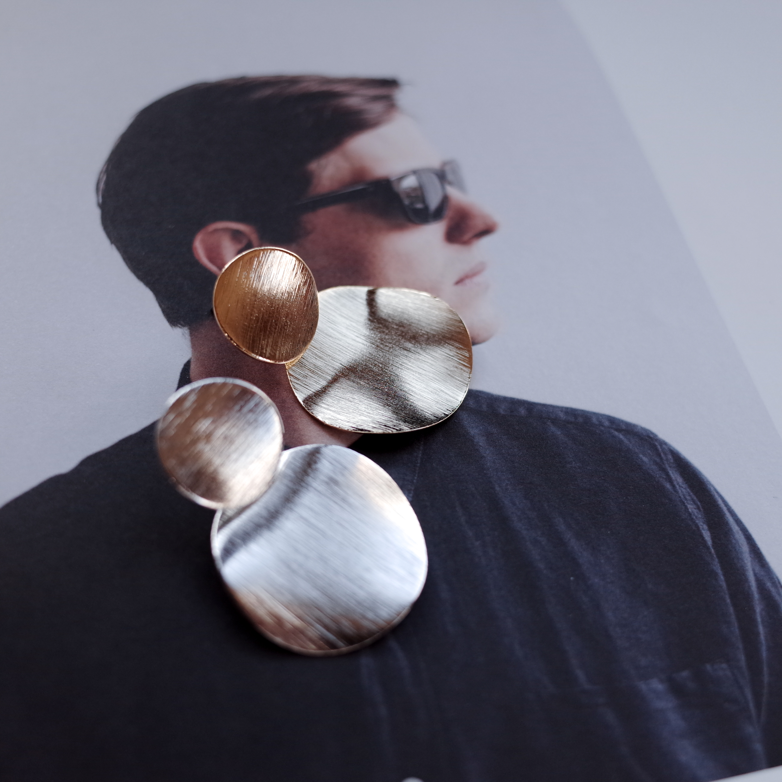 NO.62 Snowman Metal Scratch Earrings Stylish Chic 