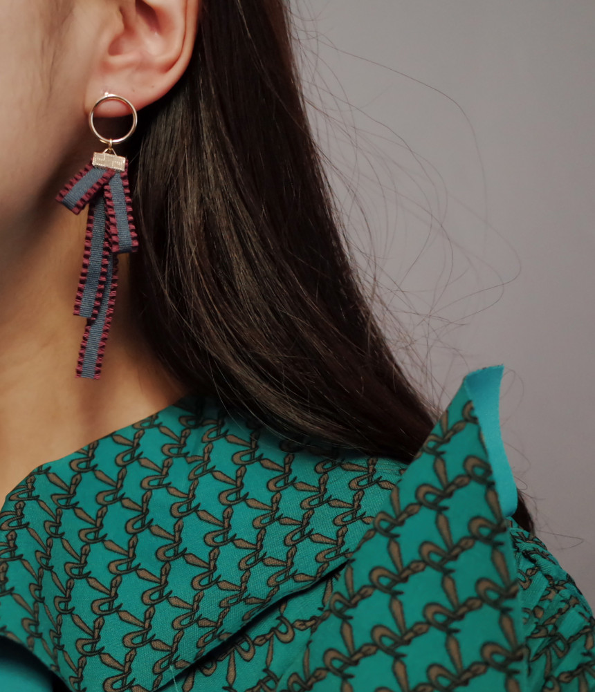 Valentine's Day Color Ribbon Unbalanced Earring