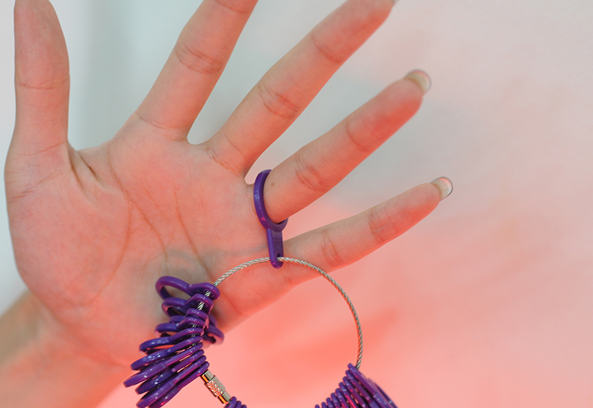 <b><p>Ring size resurgence Lake Ash method Alleic</p></b><b><p>リングサイズ 回復 湖 材 法 アレルギーのない ポリエチレン ゲージ 測定器 カップル</p></b><br /><br /><p align='center'>