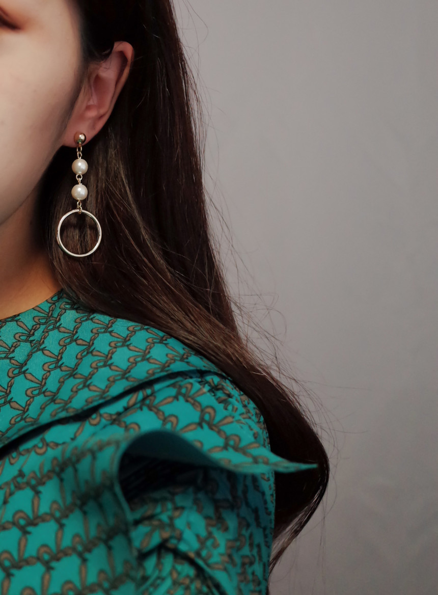 Valentine's Day Color Ribbon Unbalanced Earring