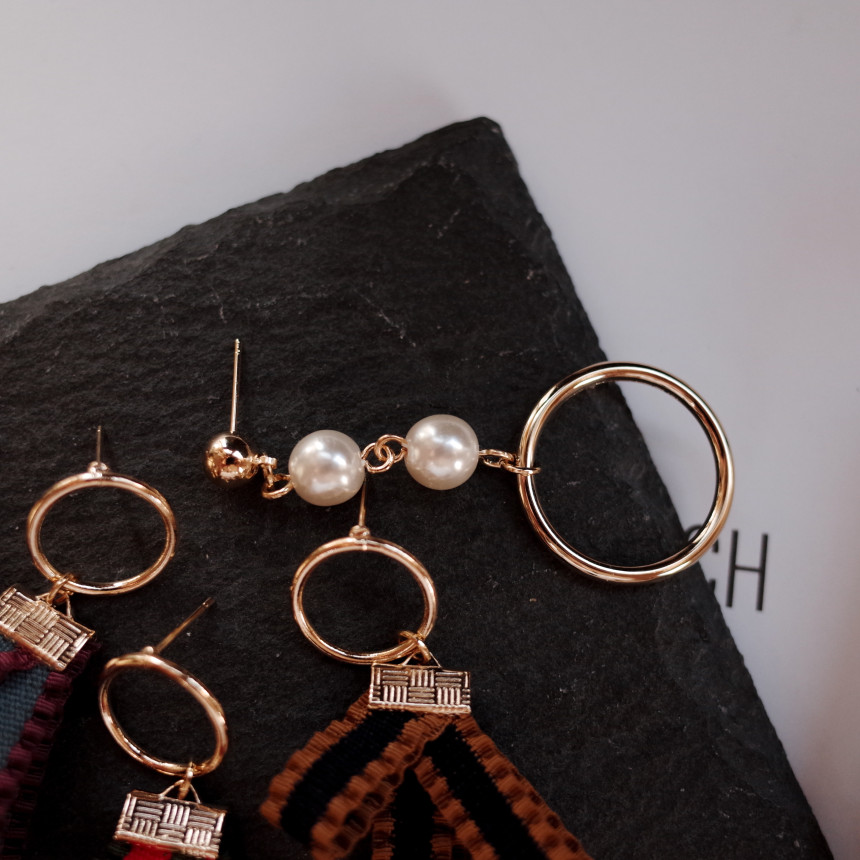 Valentine's Day Color Ribbon Unbalanced Earring