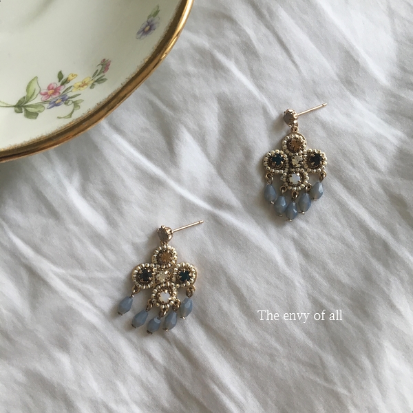 Free Shipping Czech Crystal Surgery Earrings Antiq