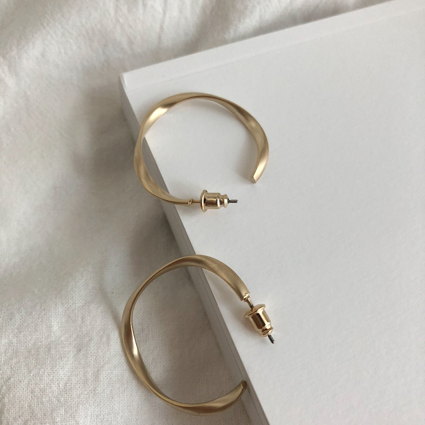 Twisted moon ring earrings Bold gold silver pearl 