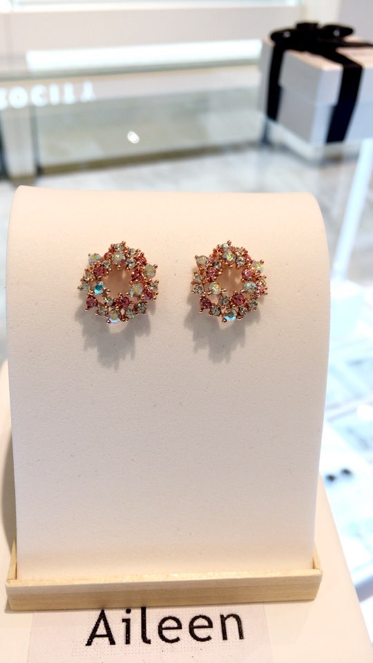 Eyeliner Angel Flower Earrings AJBE2369