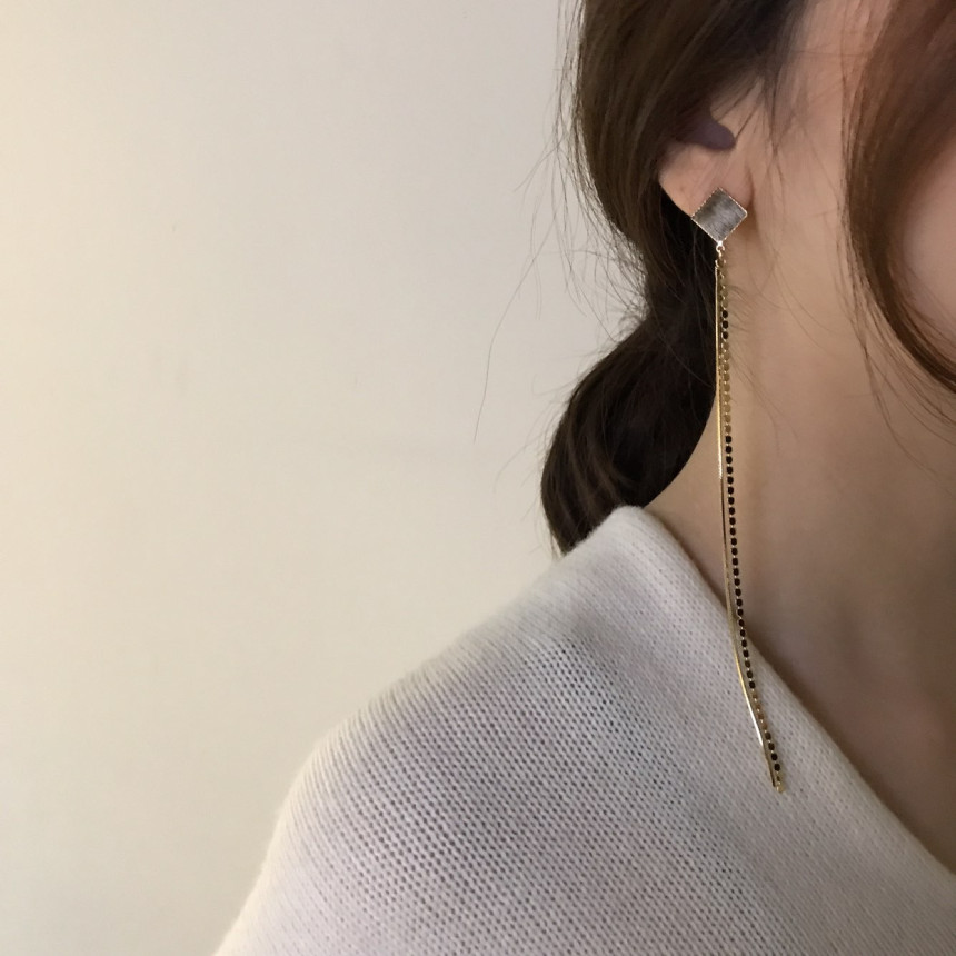 Julie Velvet Long Drop Earrings 3color Train Style