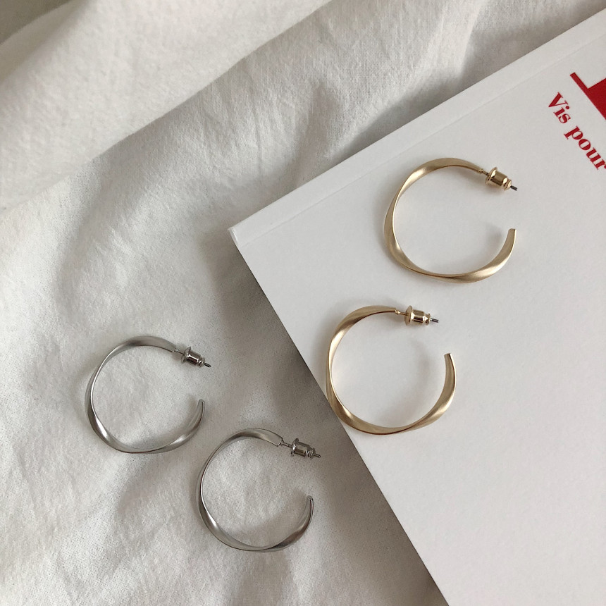 Twisted moon ring earrings Bold gold silver pearl 