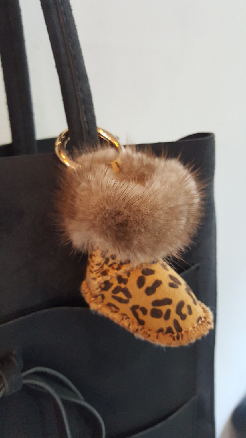 Mink keyring 11 color