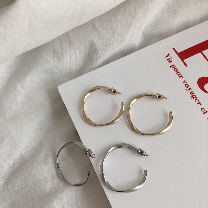 Twisted moon ring earrings Bold gold silver pearl 